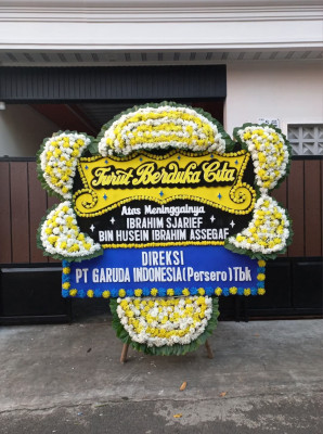 Papan Bunga Duka di Lubang Panjang